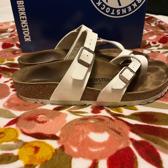 White Birkenstock Mayari Sandals - Picture 2 of 4